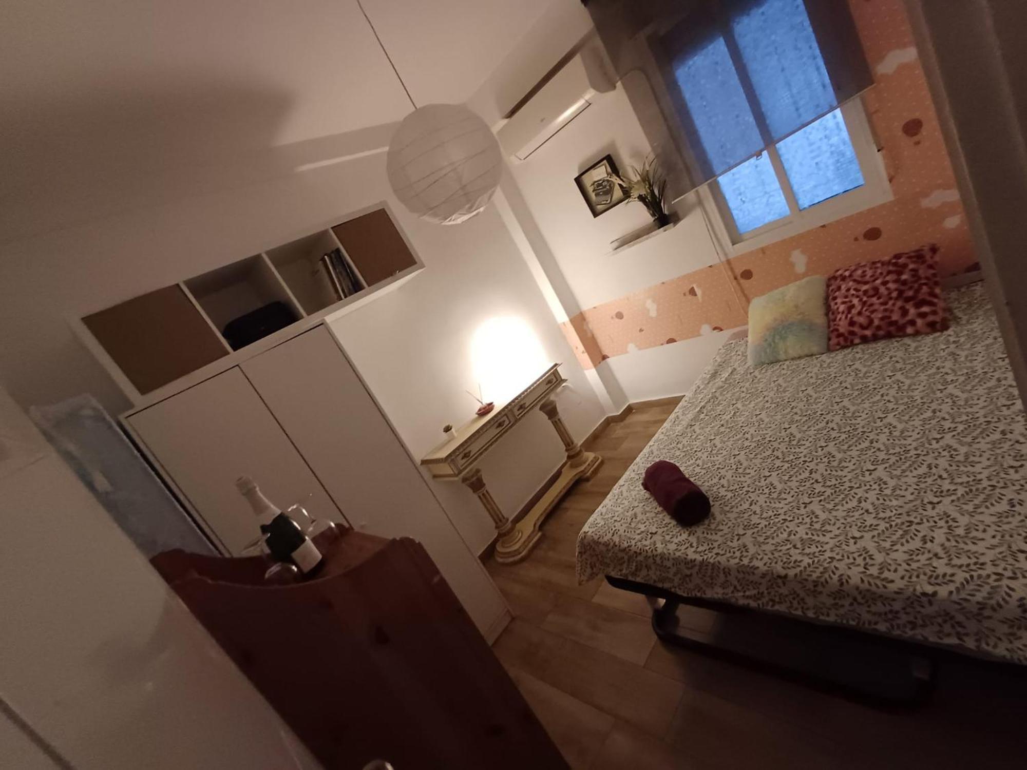 Room En Madrid Pacifico מראה חיצוני תמונה